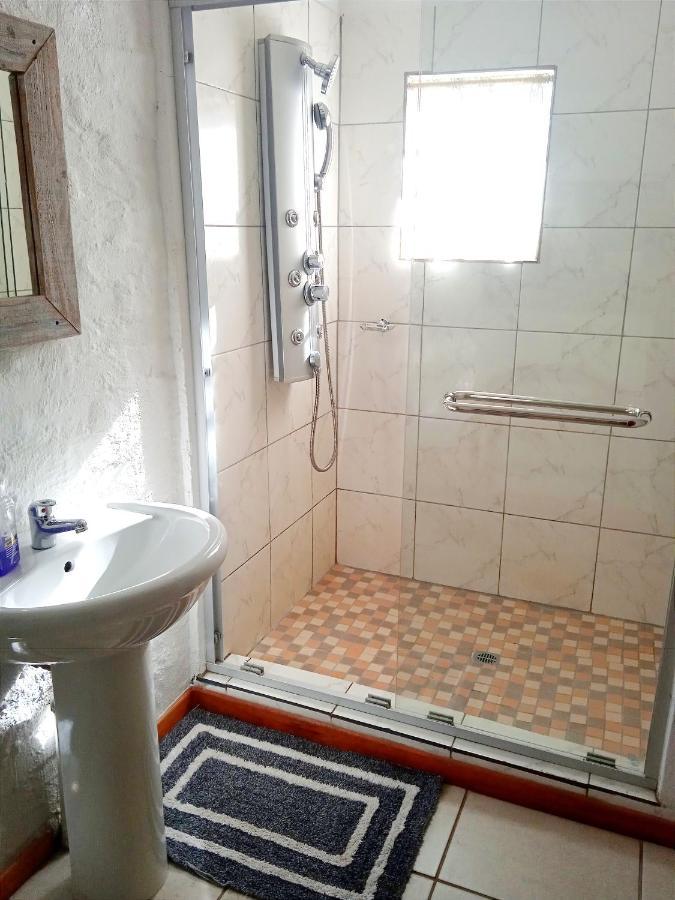 Rheola'S Guest Cottage Harrismith Zewnętrze zdjęcie